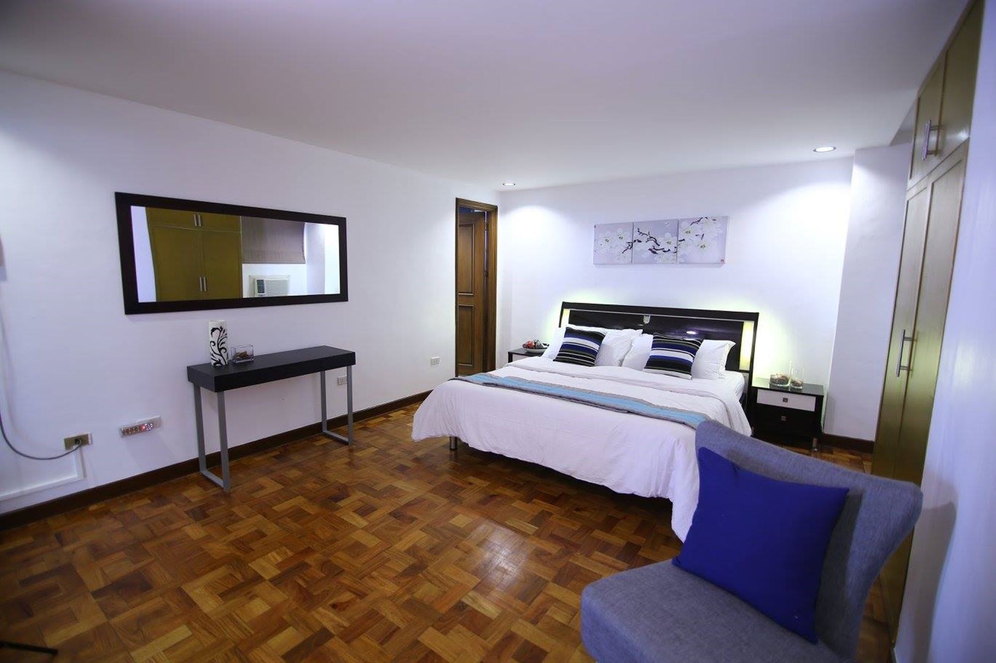 Reddoorz Plus @ Casino Street Makati Makati City Exterior foto